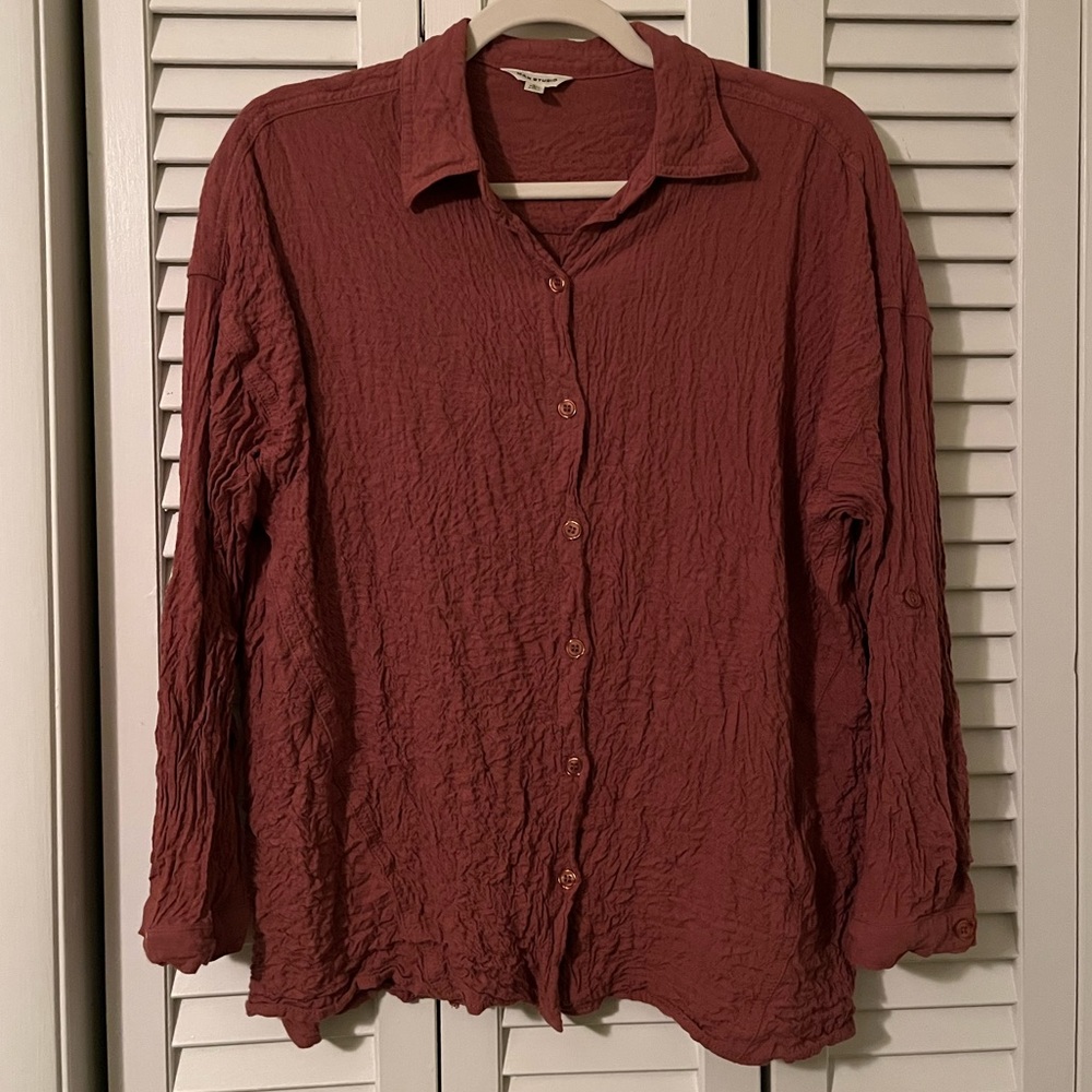Max Studio Texture Rolled Tab Sleeve Shirt Mauve Size Large